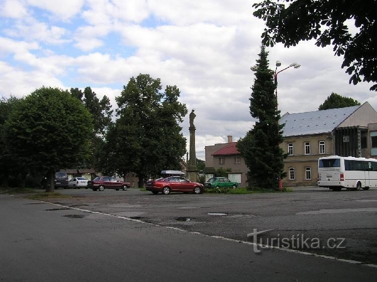 Nový Hrádek - square