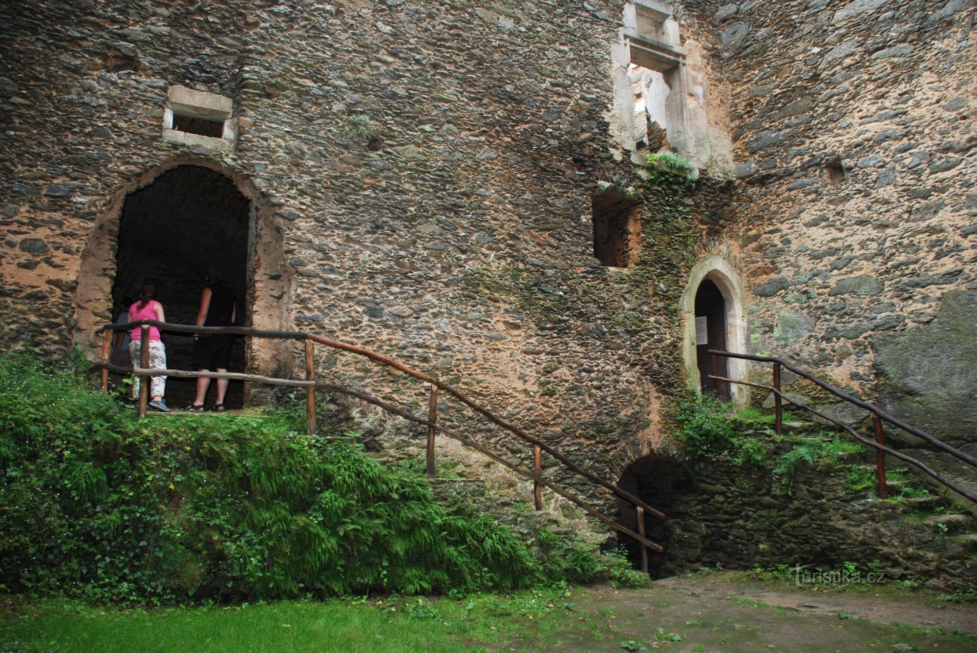 nouveau château près de lukov