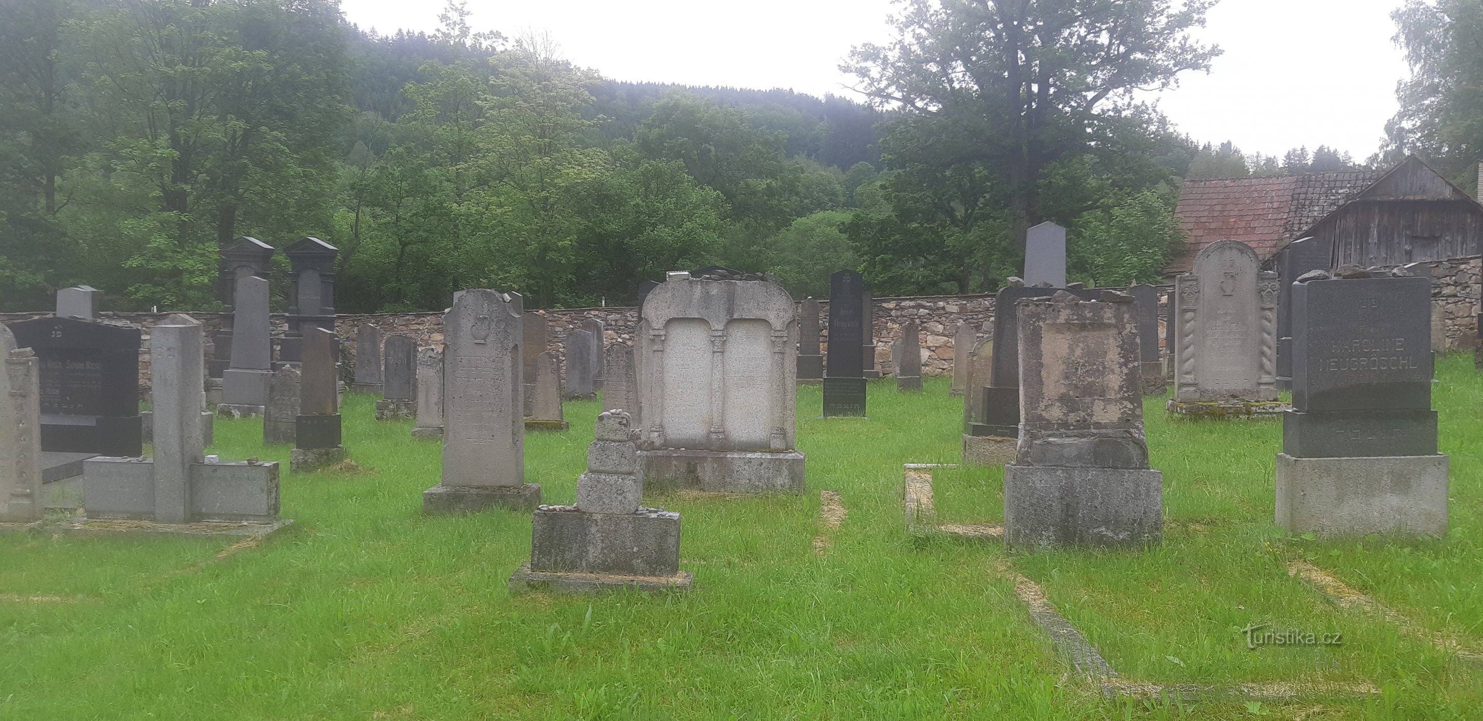 Nový židovský hřbitov Rožmberk nad Vltavou