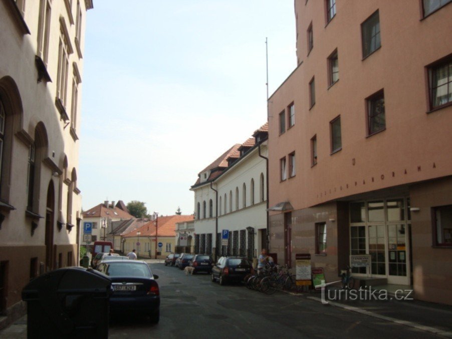 Nymburk-Stone house from Soudní street-Photo: Ulrych Mir.