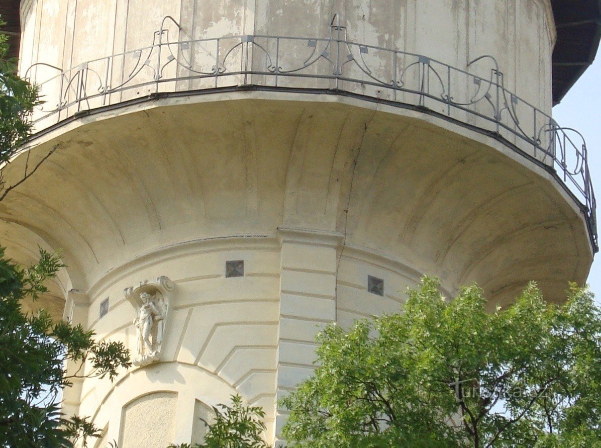 Nymburk-City waterworks-détail-Photo : Ulrych Mir.