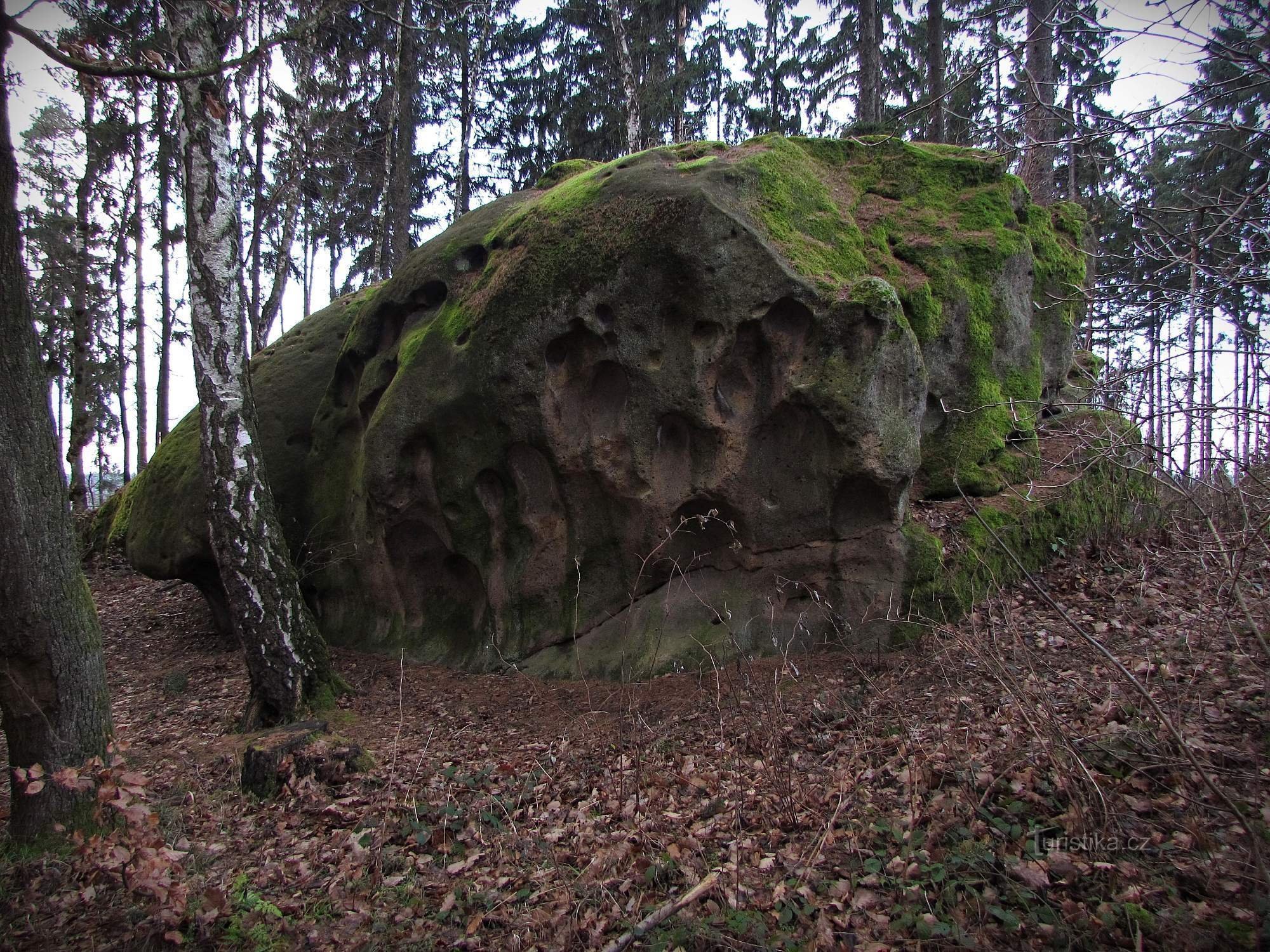 Über den Mladco-Felsen