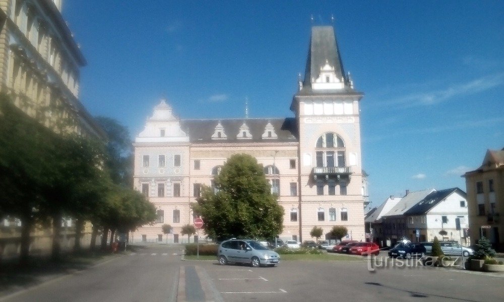 Burgerlijke kredietunie in Přelouč