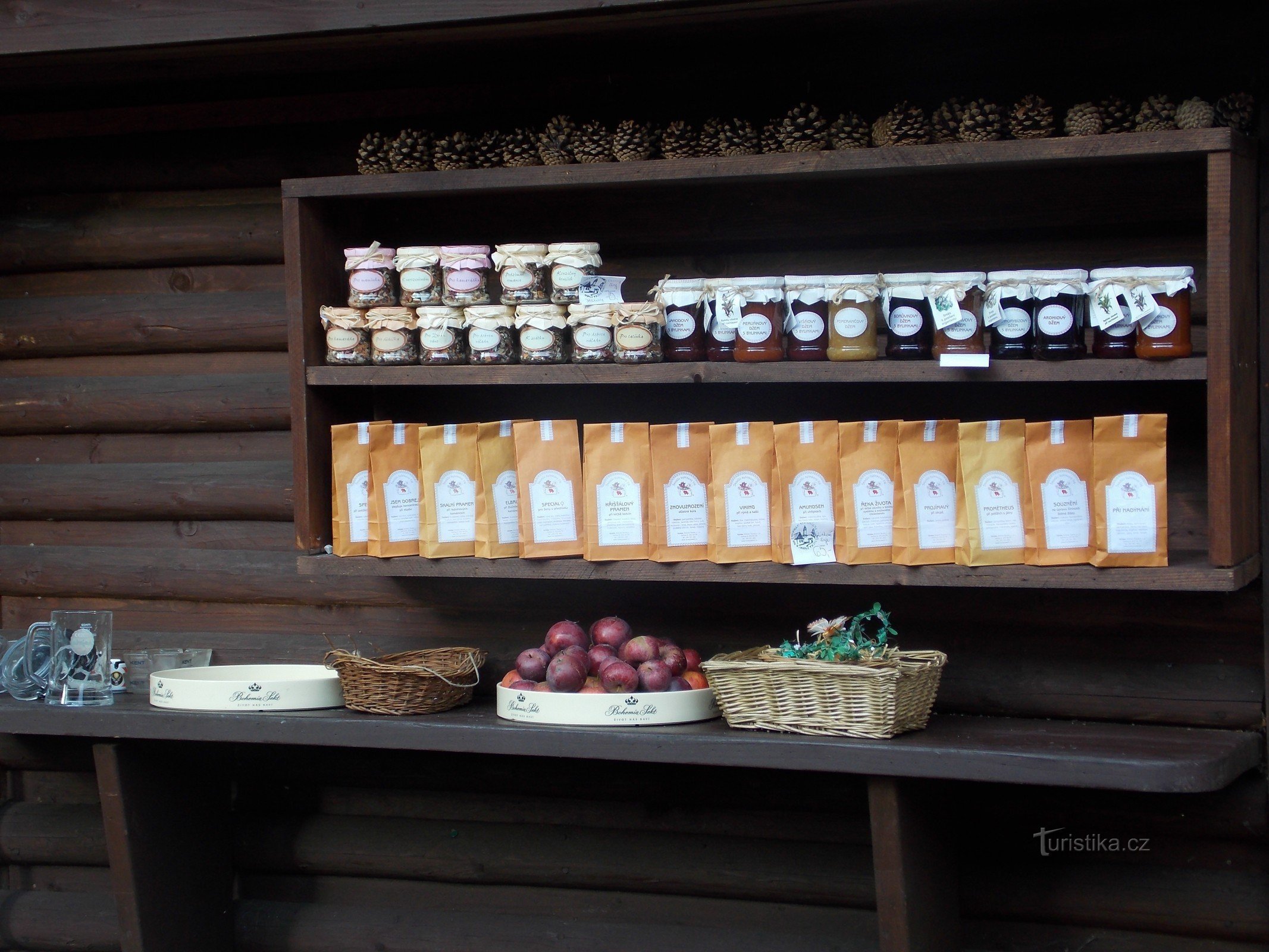 Refreshments in a magical window under the Trúba castle tower in Štramberk