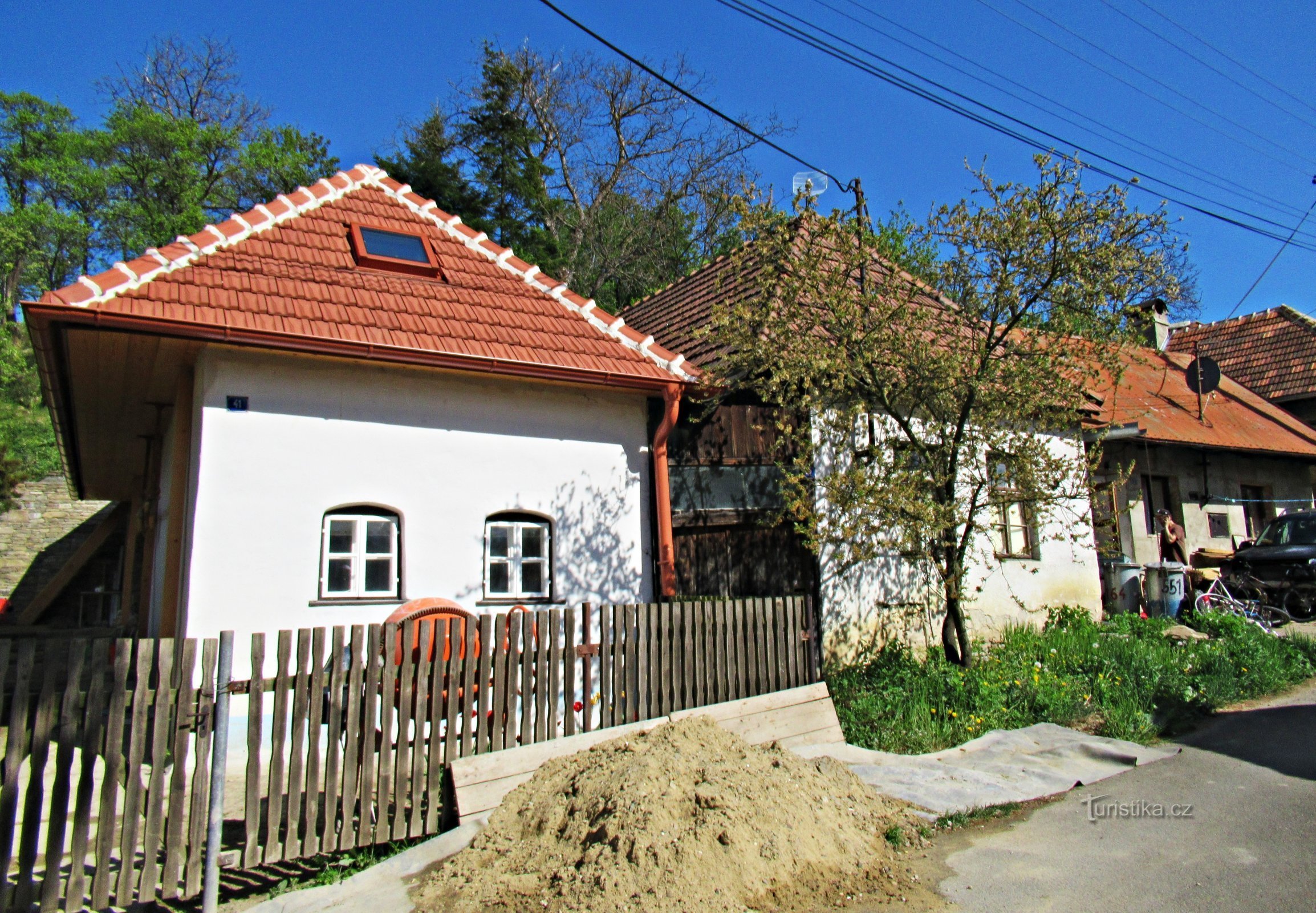 Das Dorf Javorník, malerische Häuser in der Umgebung - Kopanky im Dorf Javorník in Slovácko