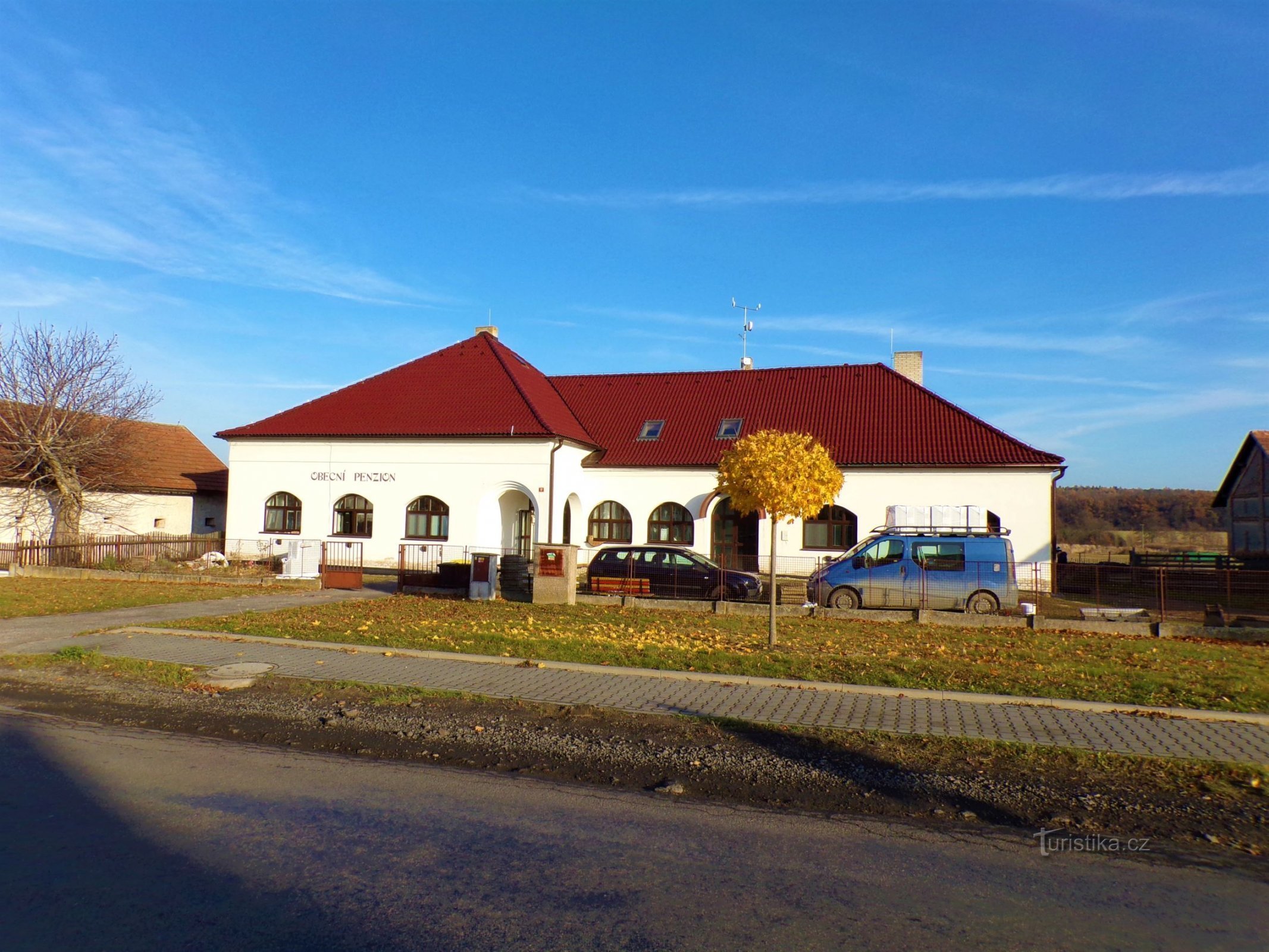 Pensiunea municipală (Hrachoviště, 10.11.2021)