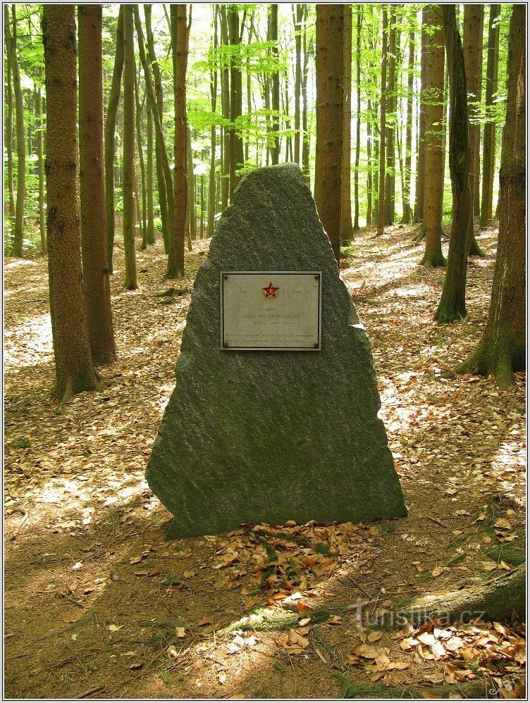 Obelisk above Zbyslavec