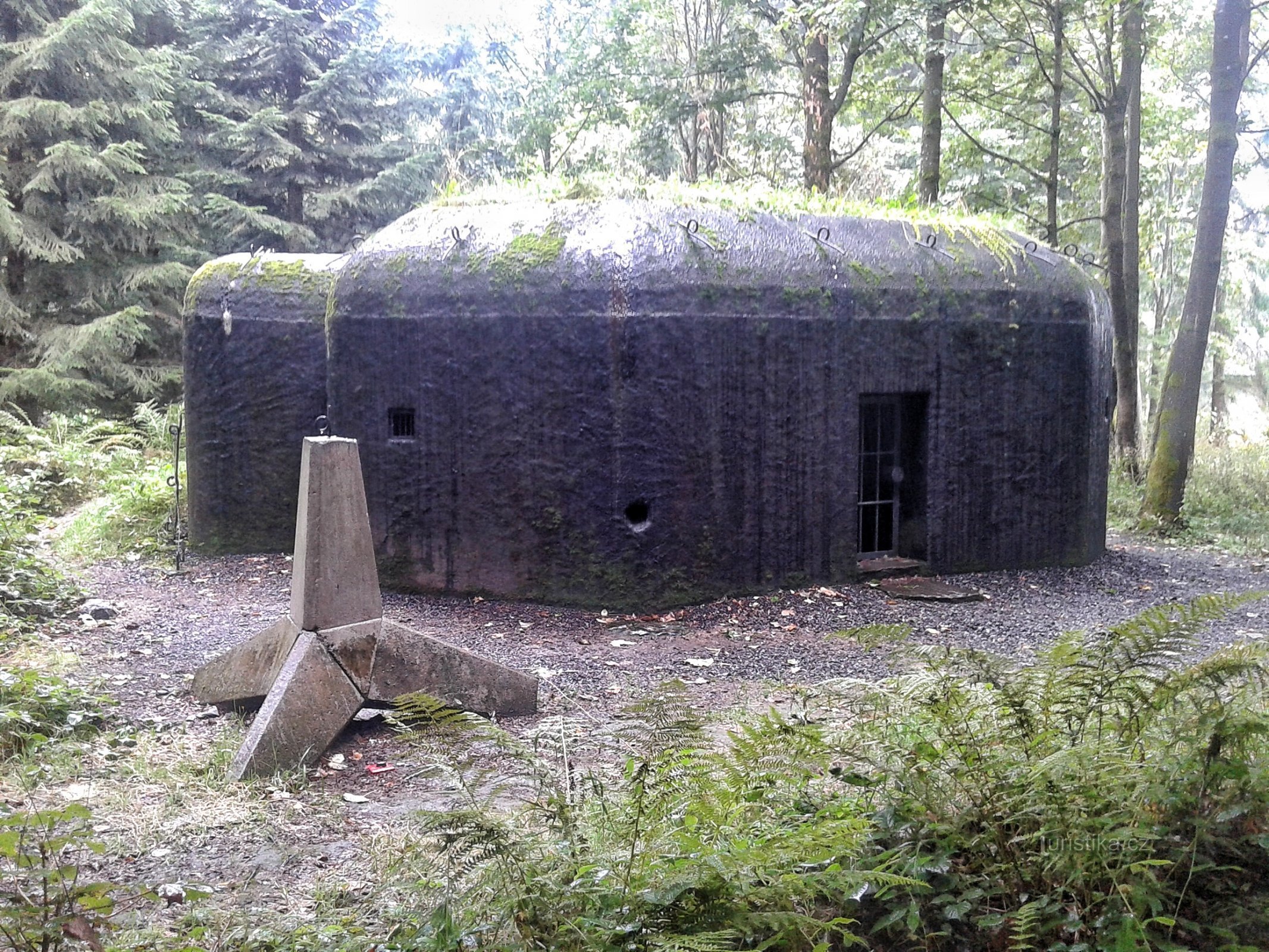 Bygningen ligger ikke langt fra Panské pole