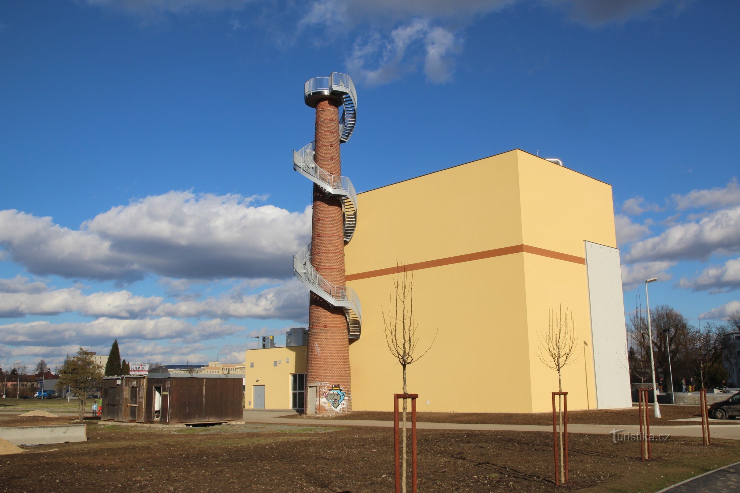 Object of the observation tower - spring 2014