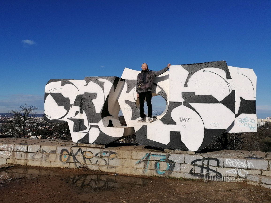 Bilder från Brno - statyer, skulpturer, monument och minnesmärken V - Bílá hora (men inte p