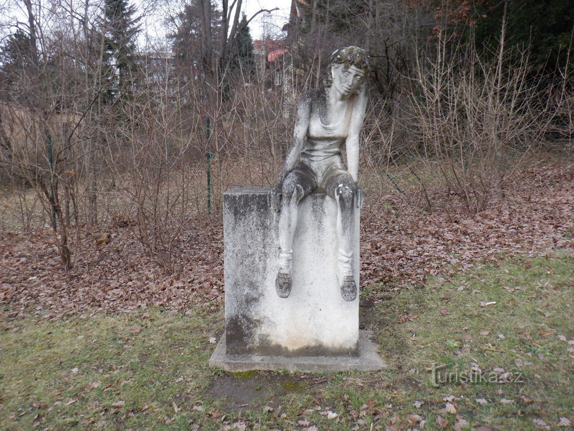 ブルノからの画像 - 彫像、彫刻、モニュメント、記念碑 XVI - 一人の女性