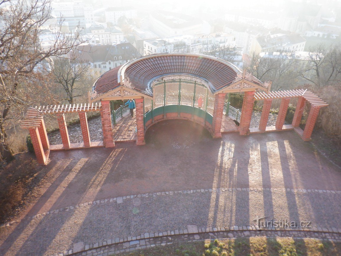 Imagini din Brno - puncte de belvedere II - Foișor pe Špilberk