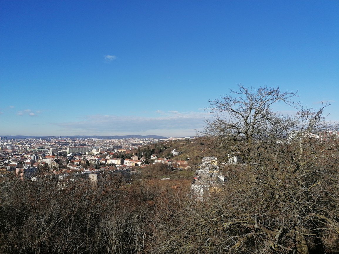 Imagini din Brno - obiective turistice V - Bílá hora