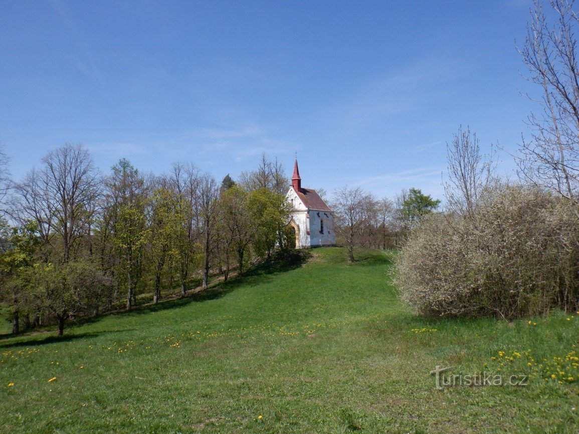 Foto di Pošumaví – Klenová e della cappella di San Felice