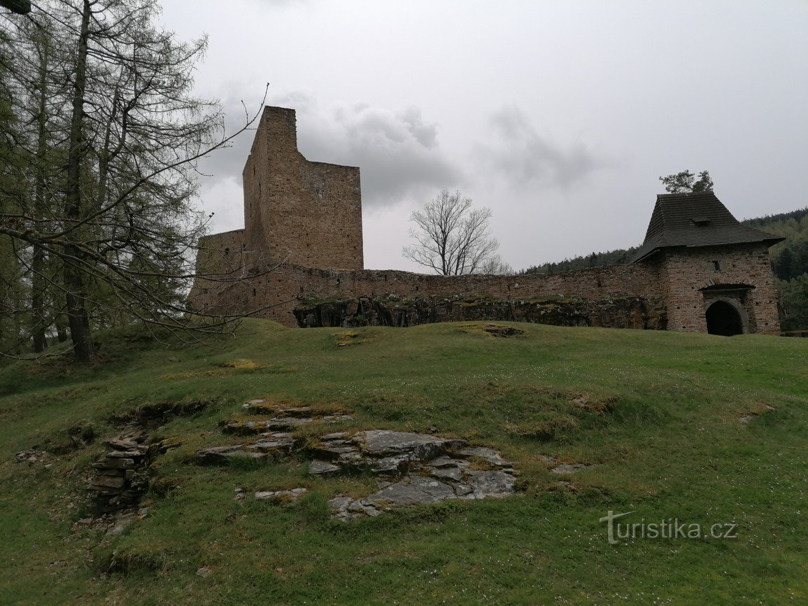 Foto's uit Šumava - kasteel Velhartice - Bušek, Menhart en Werich