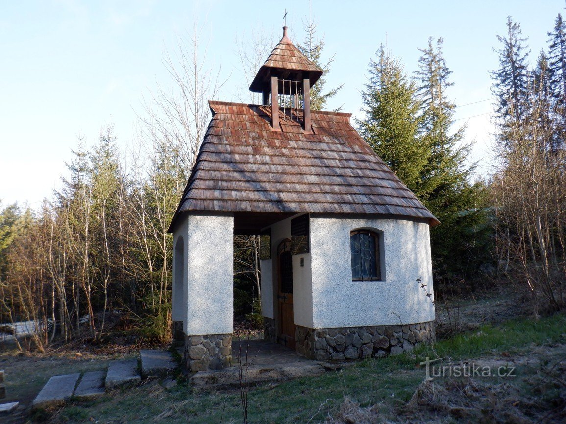 Billeder fra Šumava - St. Annas kapel i Železná Ruda