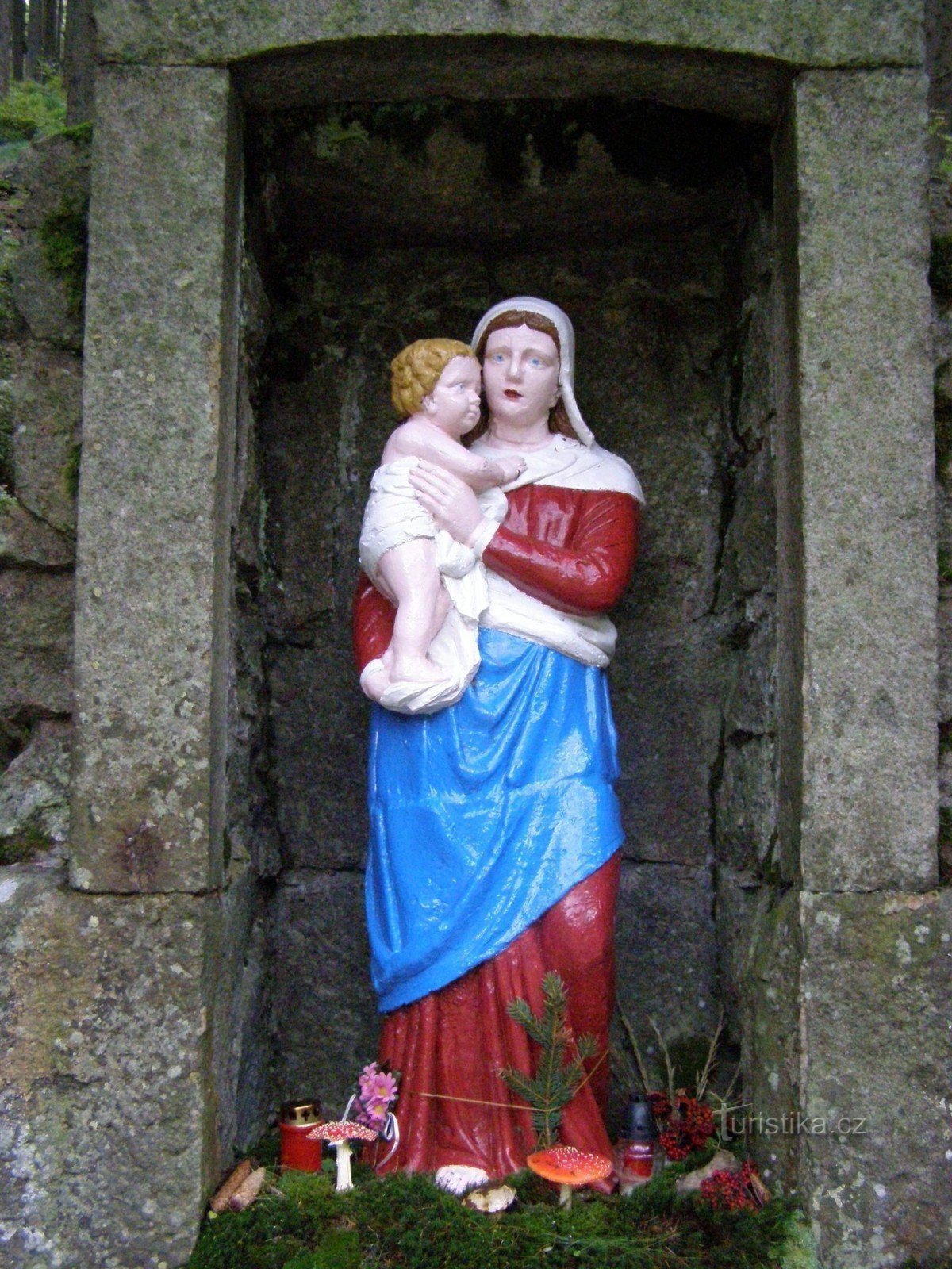 Mina Gigante - St. Virgen María