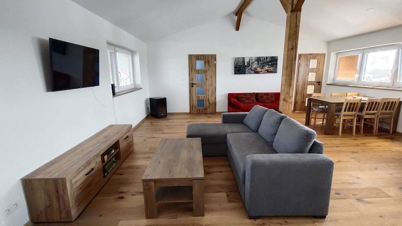 Obývací část haly