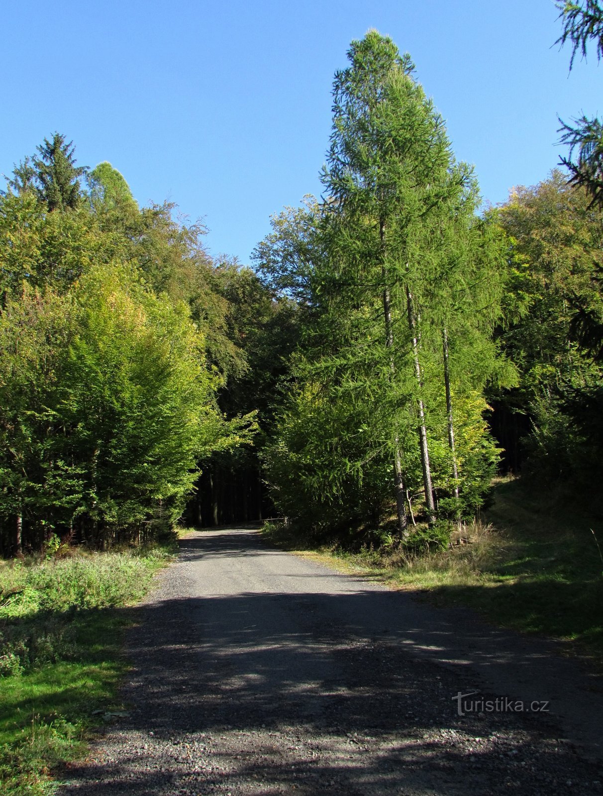 From Horní Lhota to Janův hrad near Vizovice