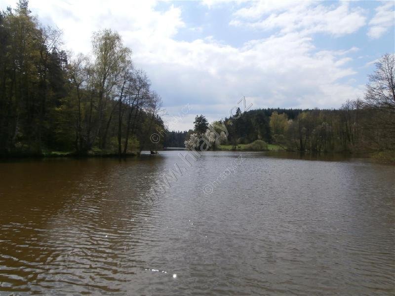 Odlezelské jezero