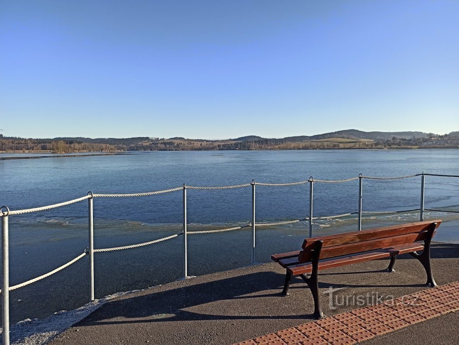 rest areas with bench and basket