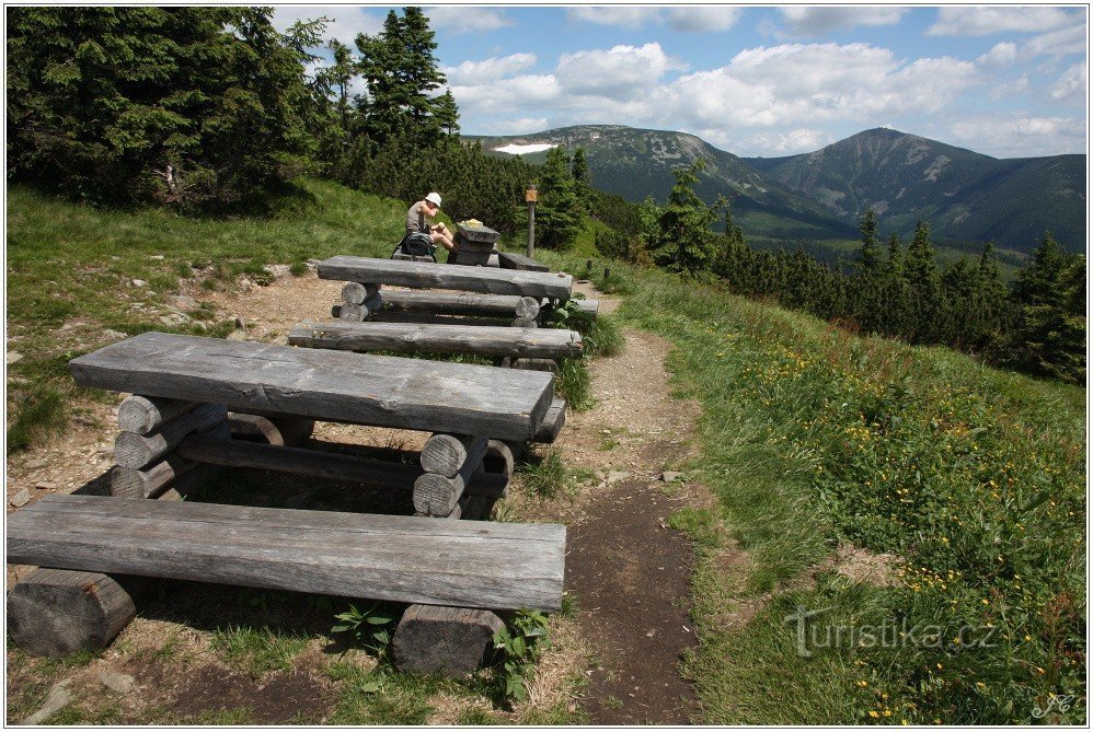 Resting place on Liščí hora