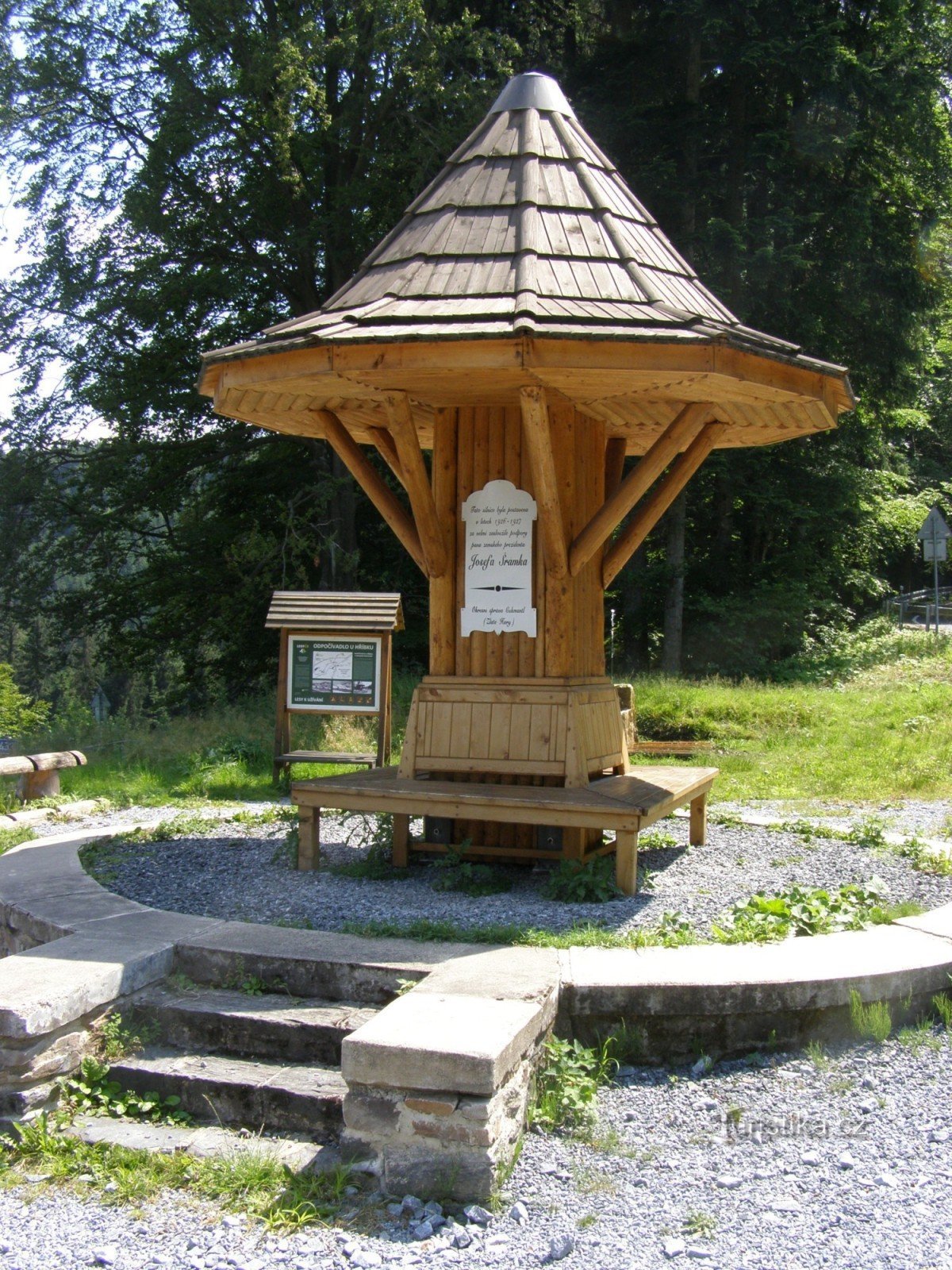 U Hříbek rest area