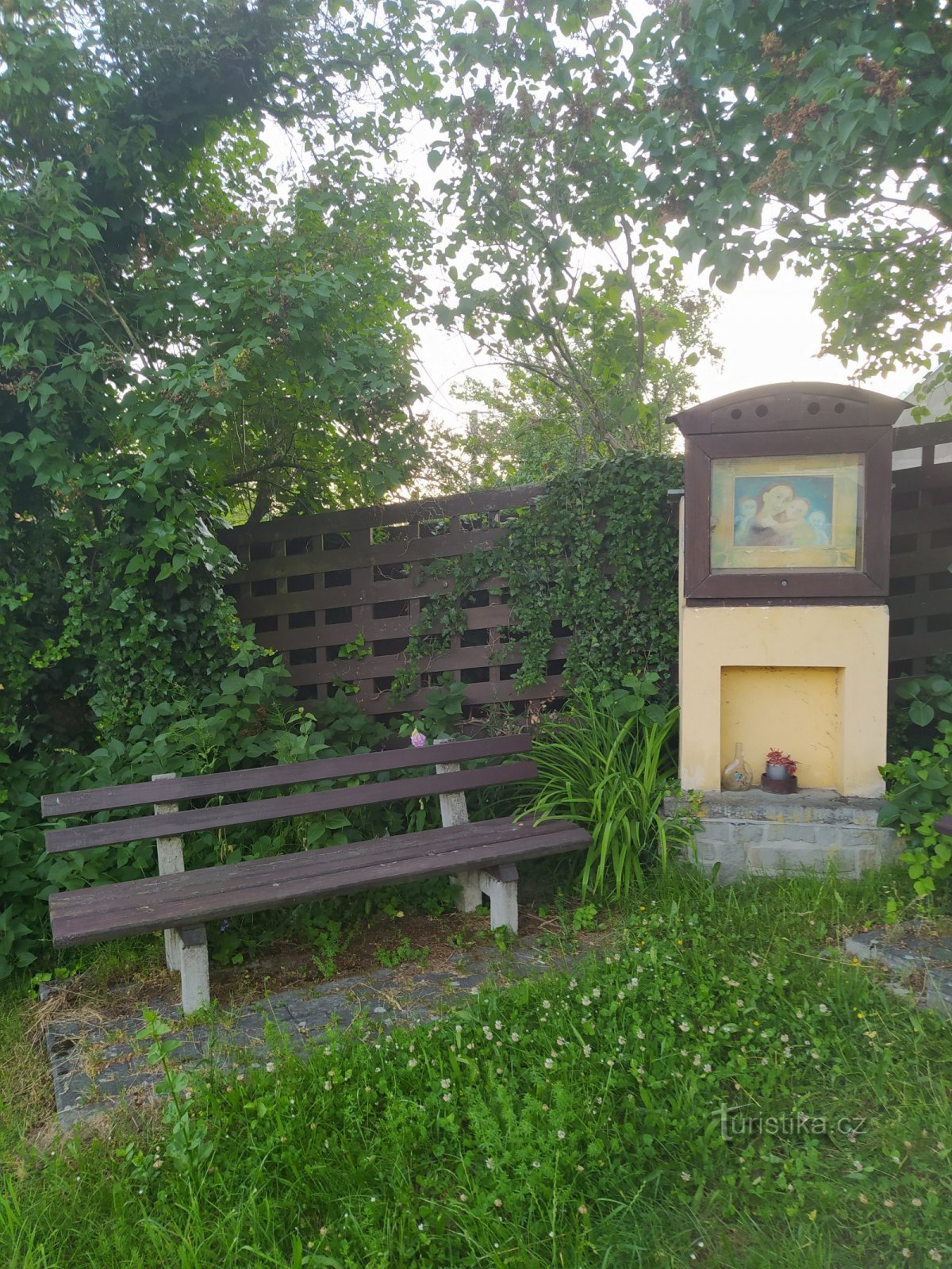 Rest area at Prštenská Panna Maria