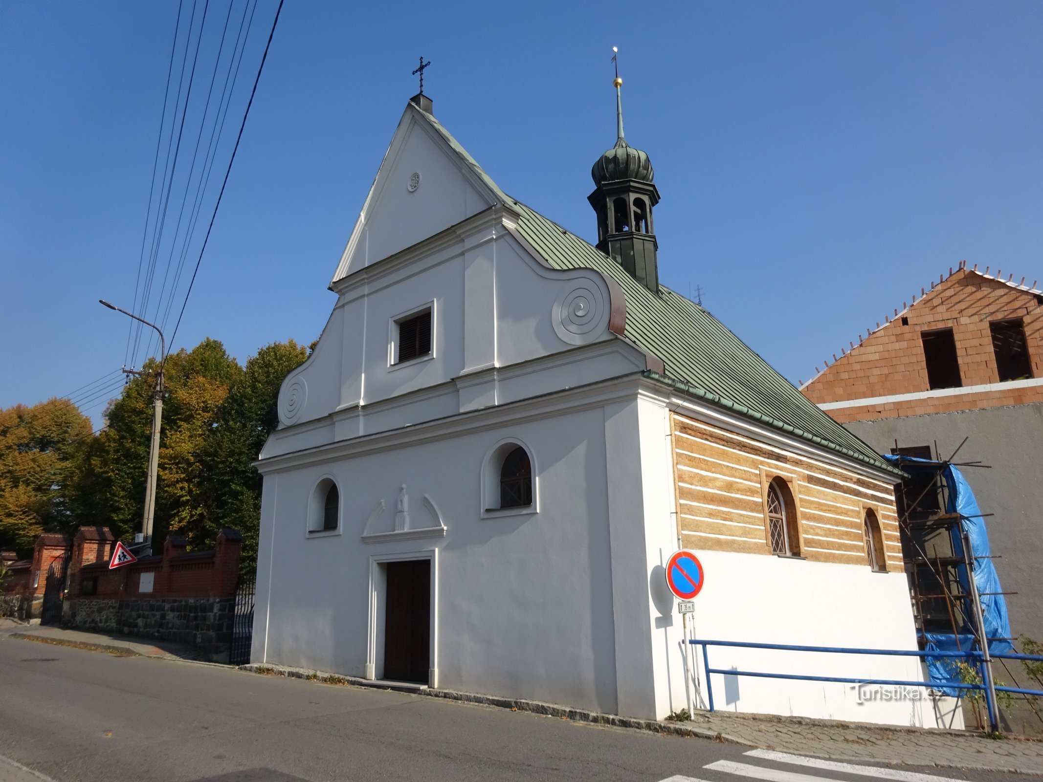 Odry - hautausmaan kappeli St. Perheet