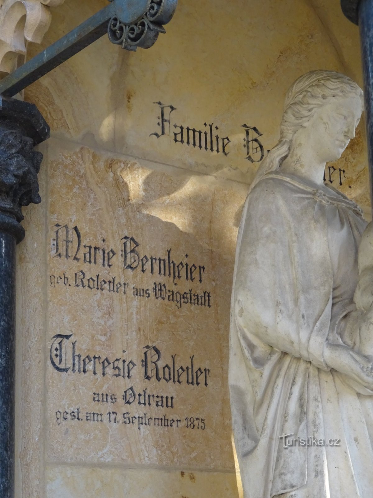 Odry - o túmulo da família Bernnheier