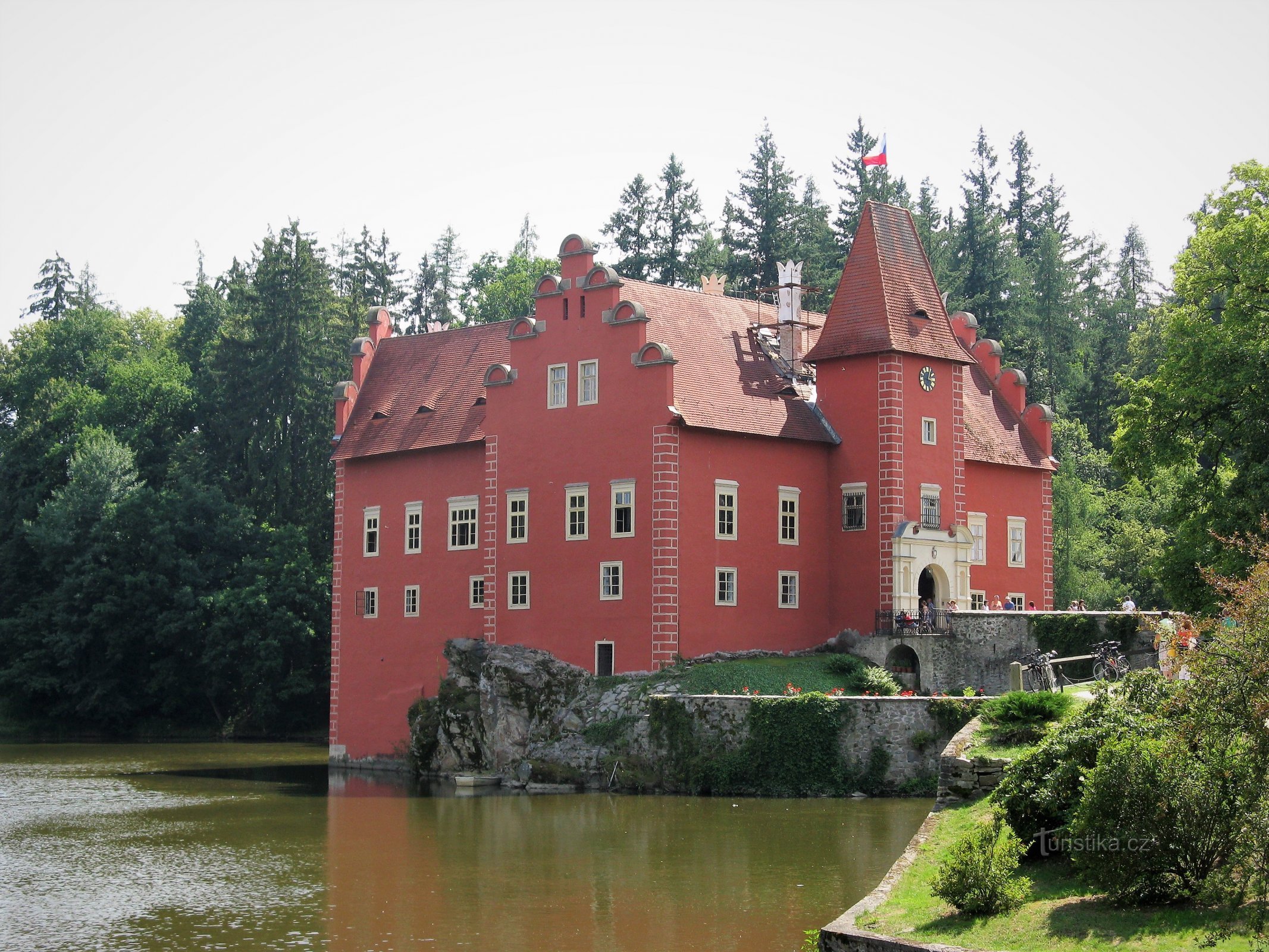 Omkring Zámecký rybník i Červená Lhota