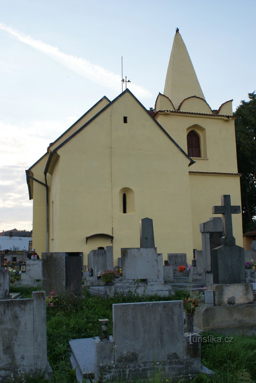 Okresaneč - kyrkan St. Bartolomeus
