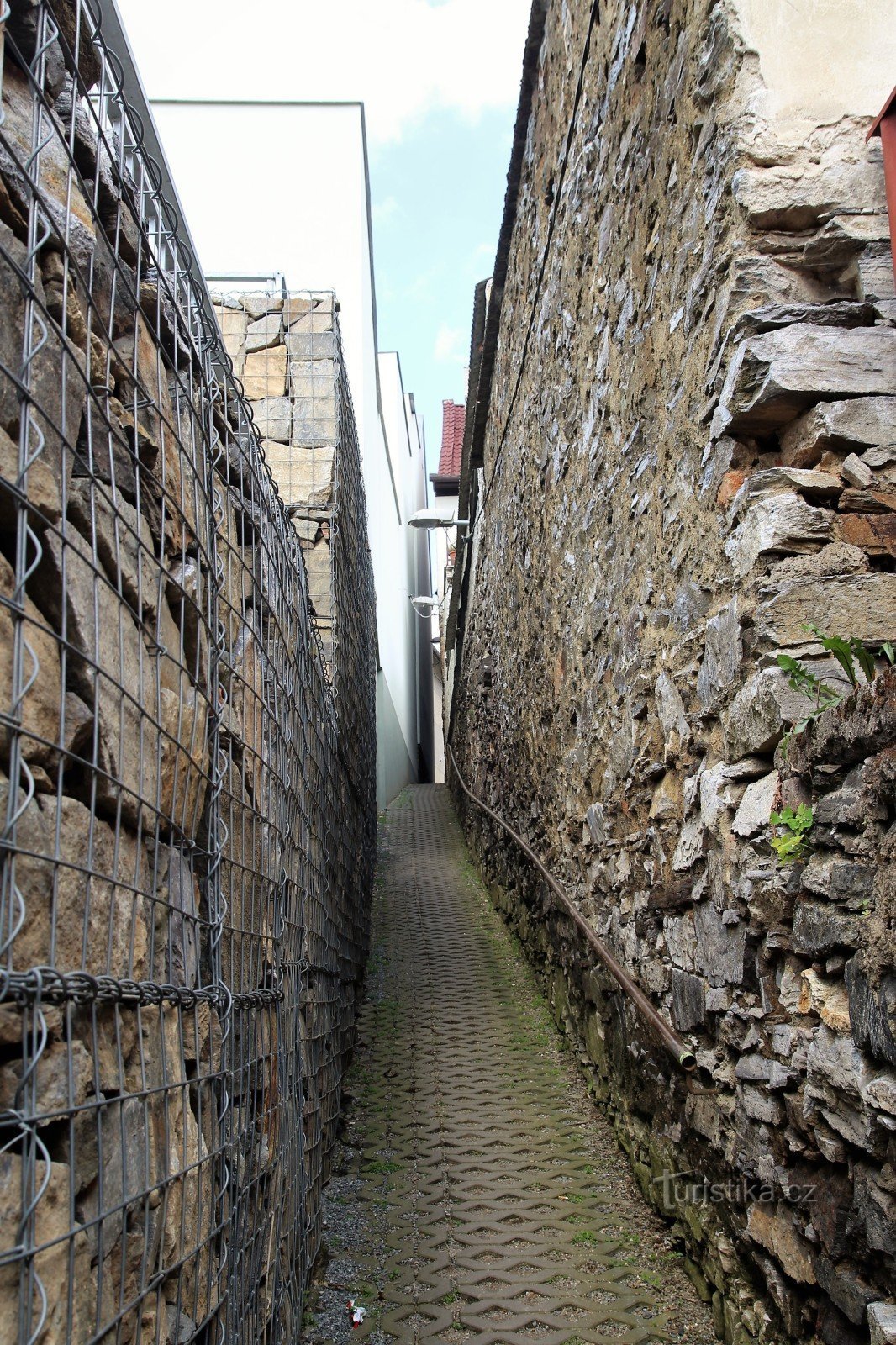 Olešnice - 最窄的小巷