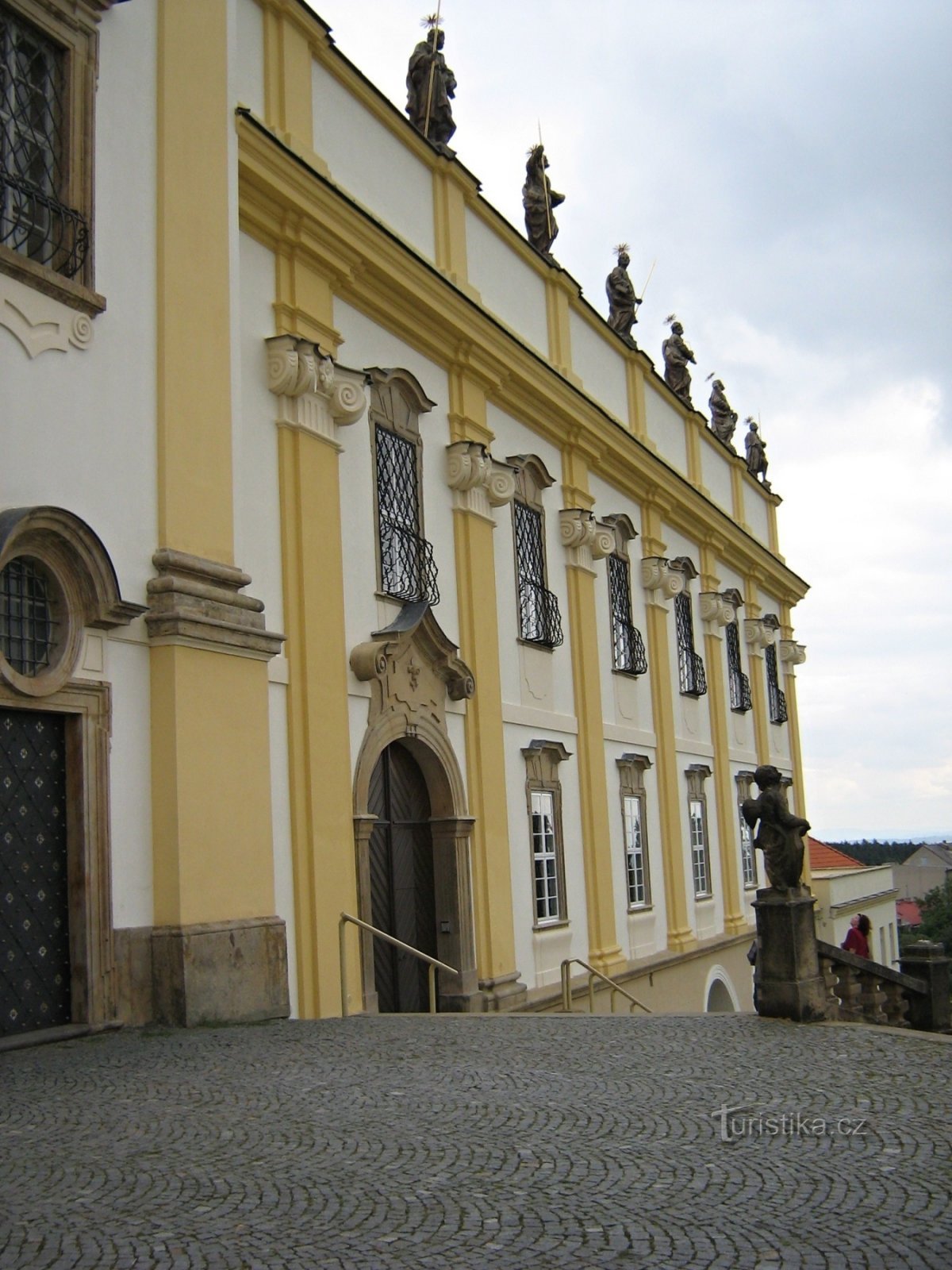 Olomouc - Svatý Kopeček - basílica e trilha educacional