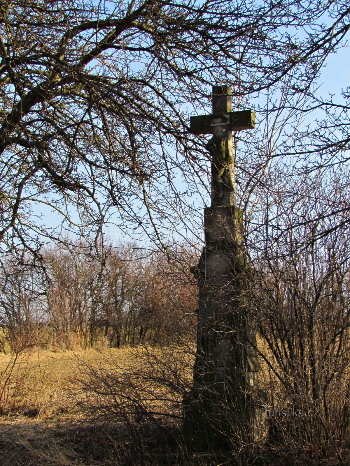 Olšovec - små monument i byn
