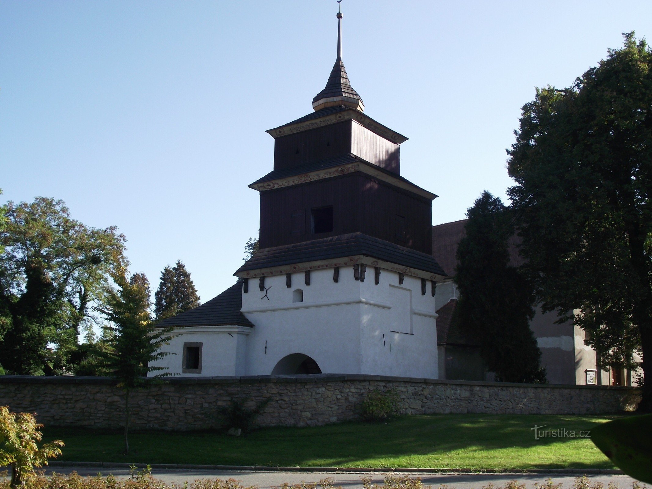 campanario fortificado