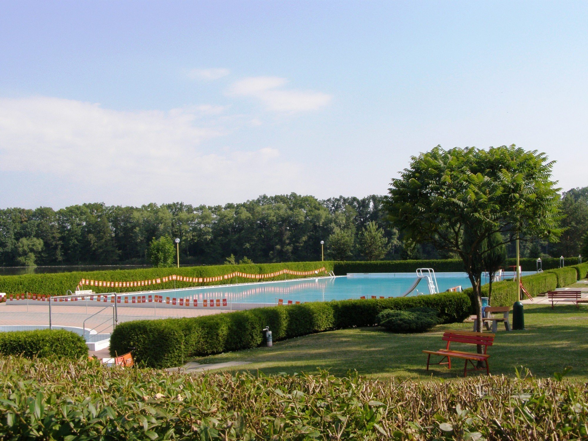 Opočno - Broumar Schwimmbad und Campingplatz