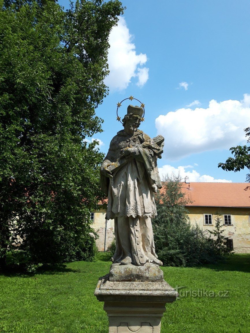 Ora et labora no solo en Rajhrad