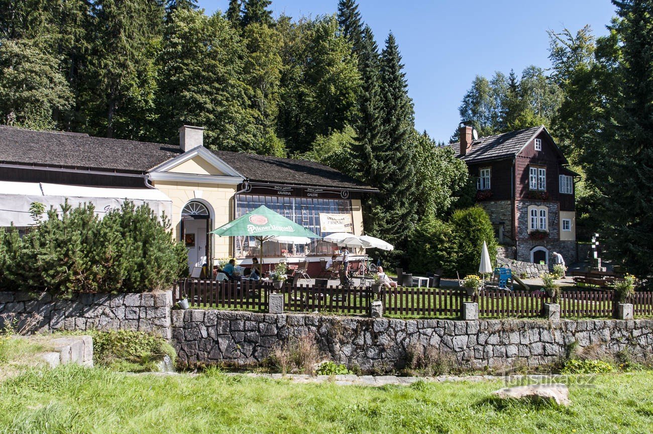 Oranžerie v Karlově Studánce