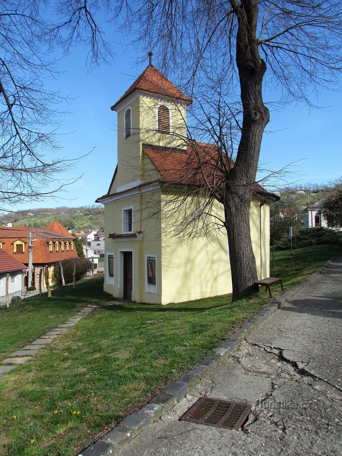 Ořechov - Stația Crucii