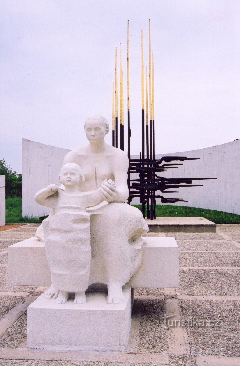 Ořechov - monument