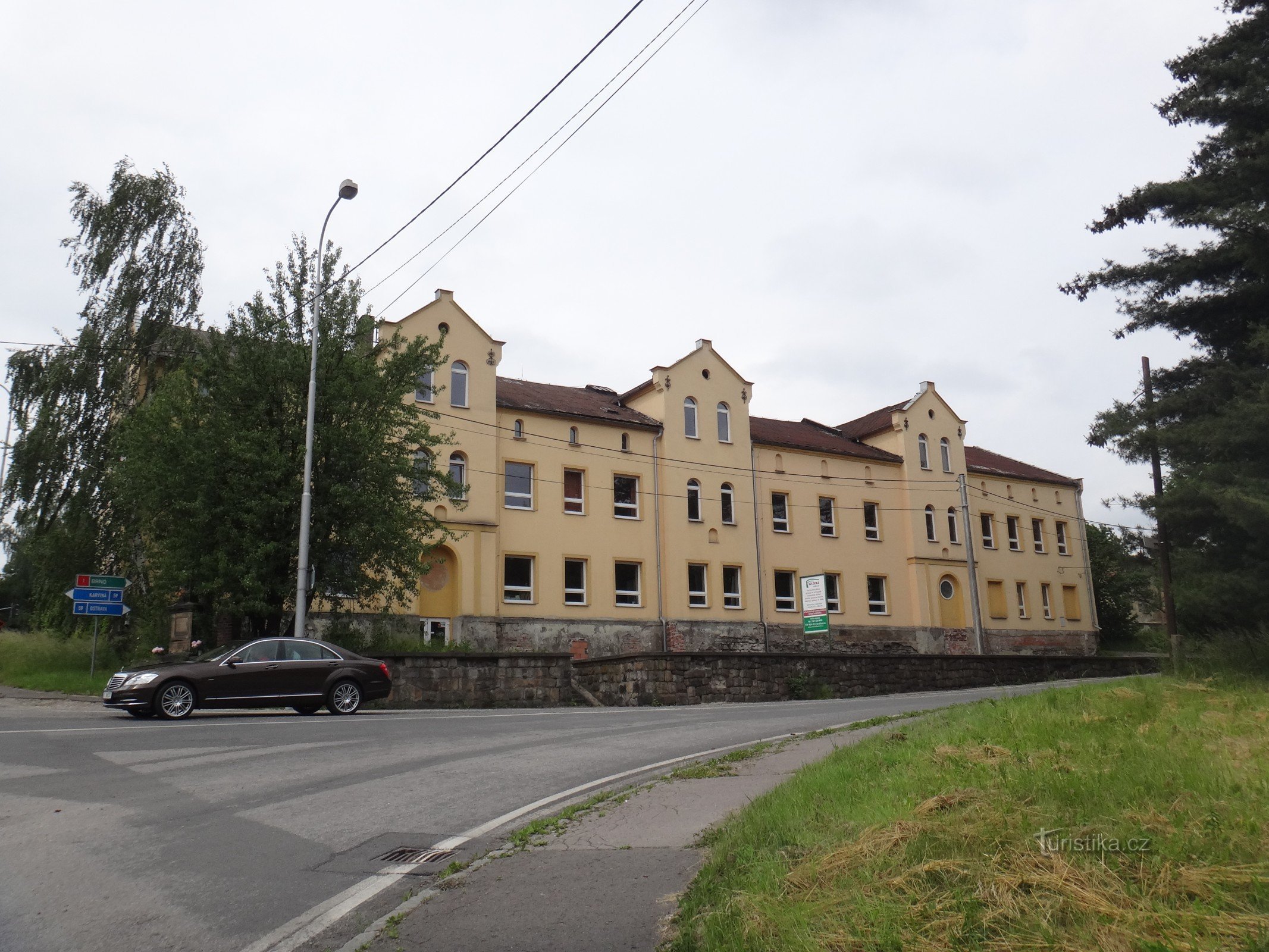 Orlová - Edificio del monastero cittadino