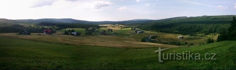 Siedlung Jizerka: Blick auf die Siedlung von der Südostseite