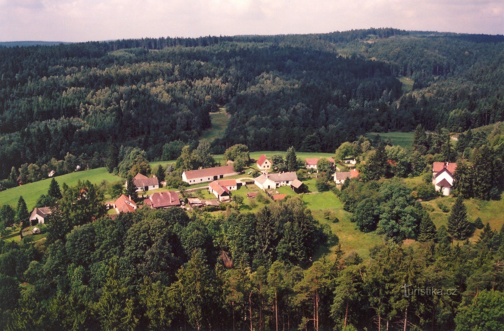 Le village de Pomezí pod Landštejn