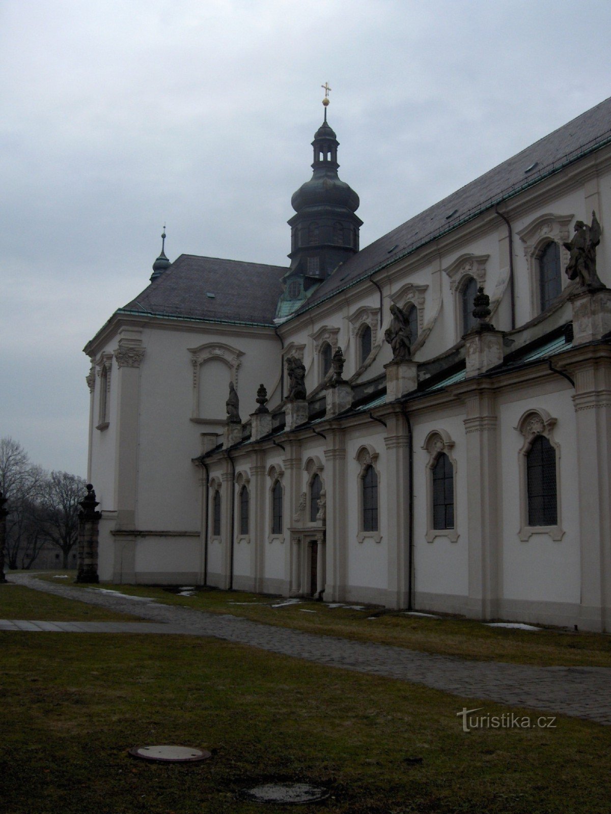 Ossetian monastery