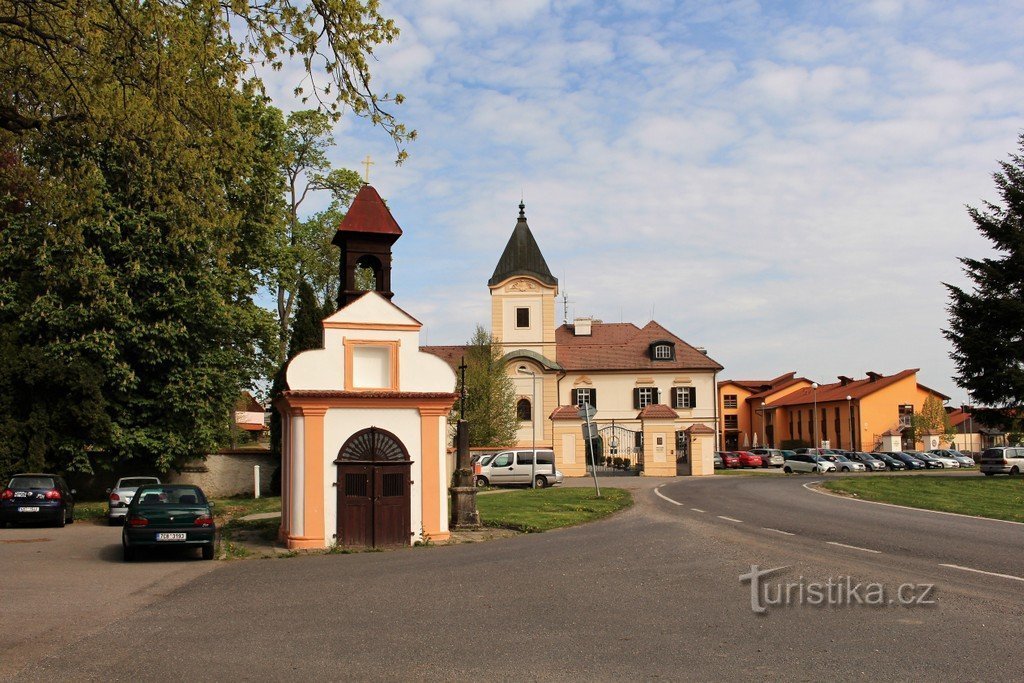 Osek, castle and chapel of St. John of Nepomuk