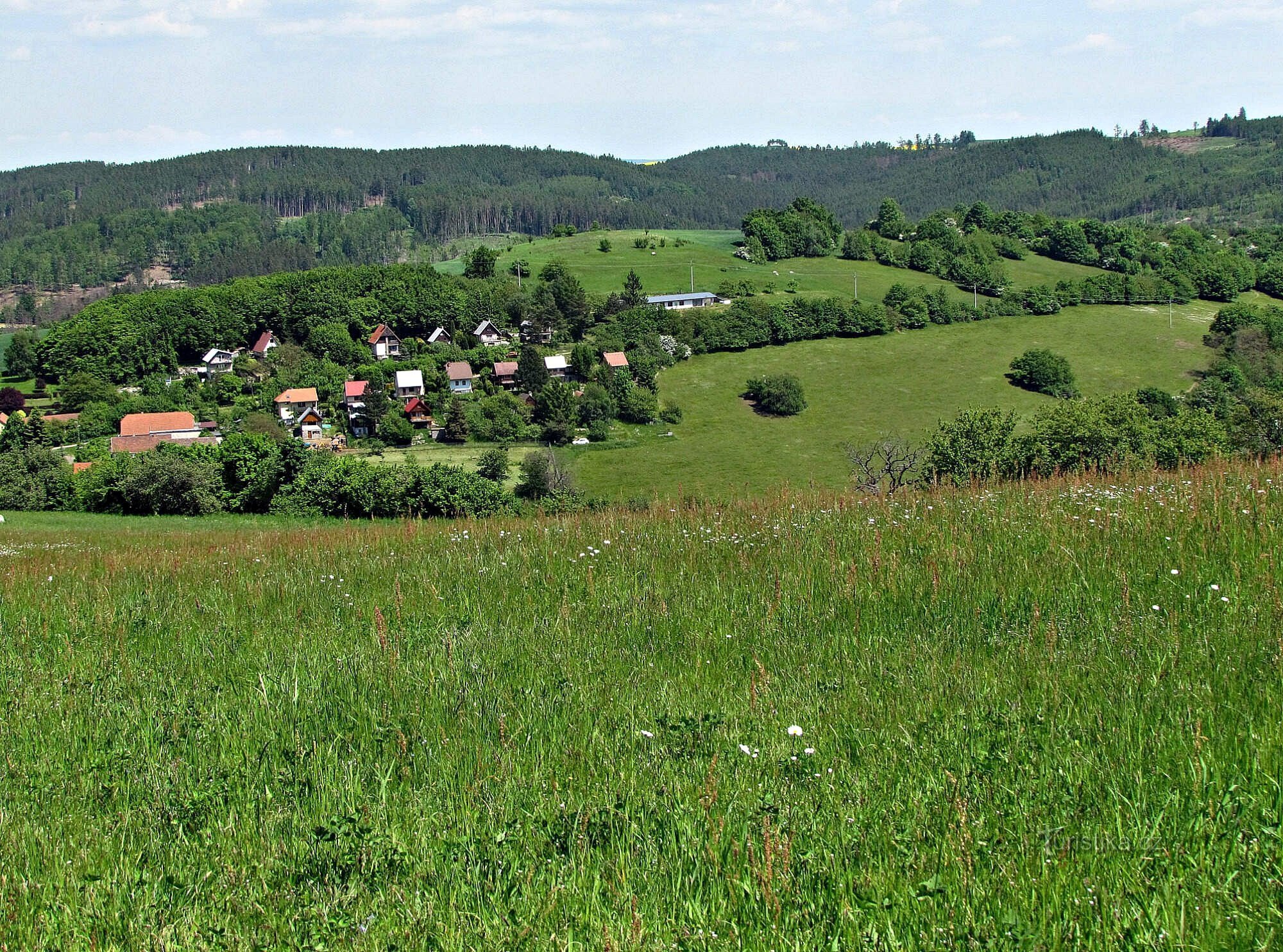 Osiky - 村の名所とアトラクション