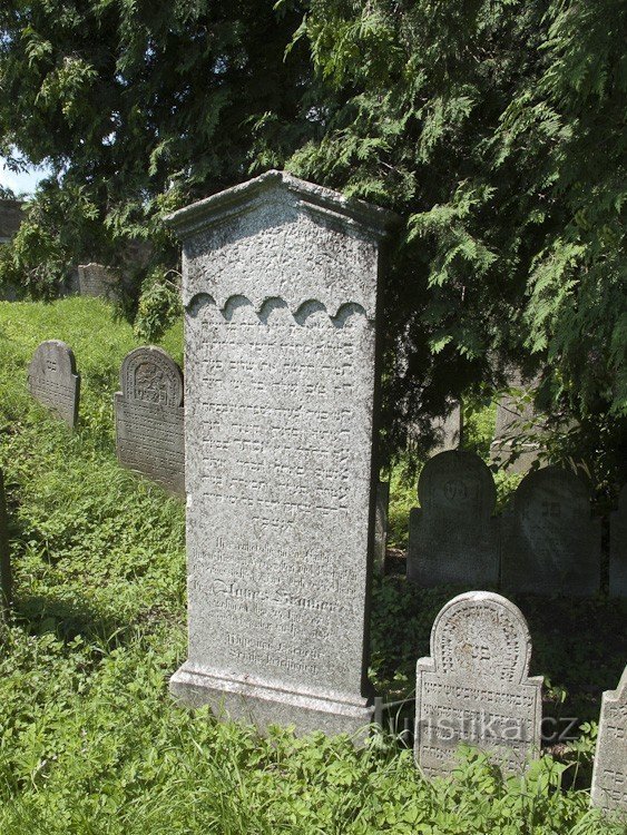 Osoblaha - cimitir evreiesc
