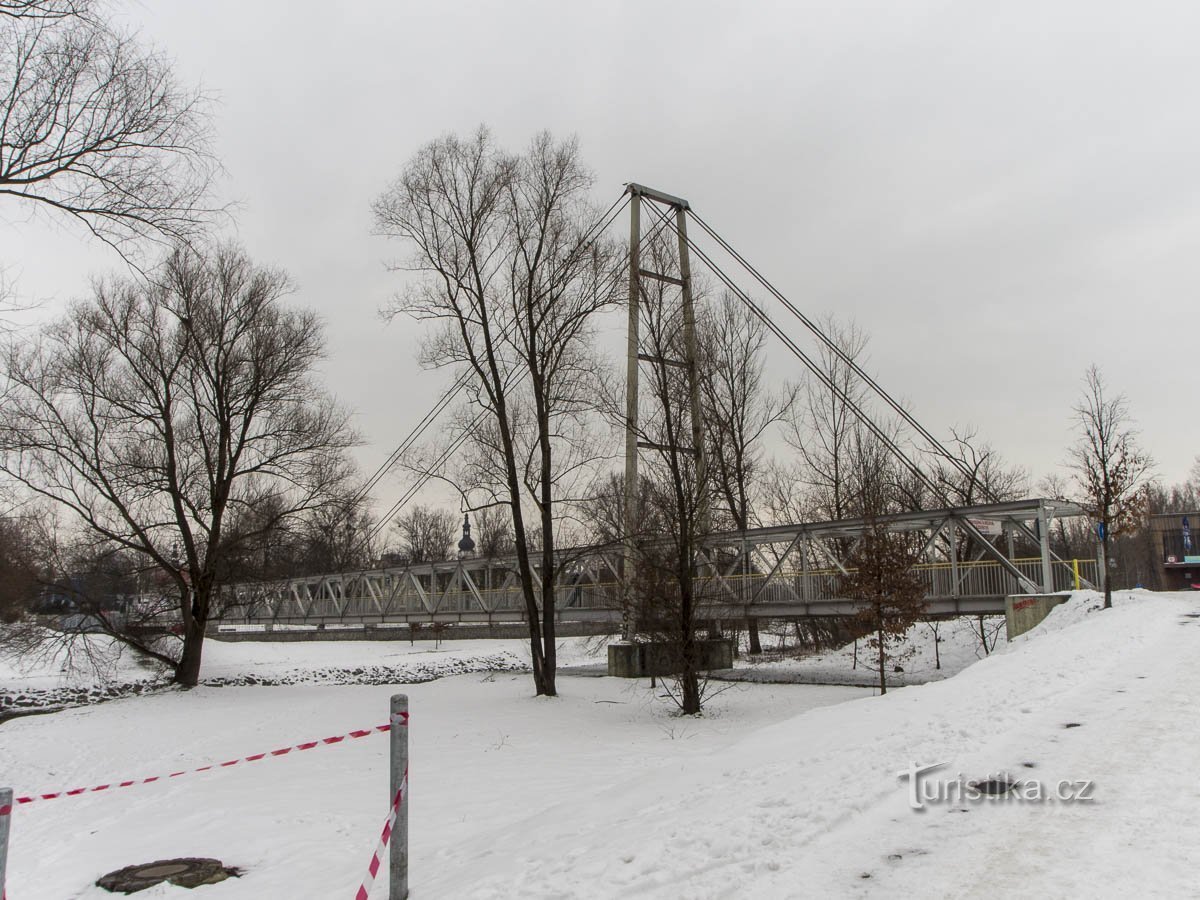 Ostrava - Cầu đi bộ lâu đài