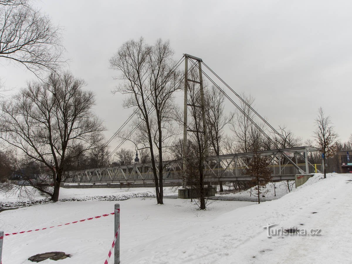 Ostrava – Passerelle du château